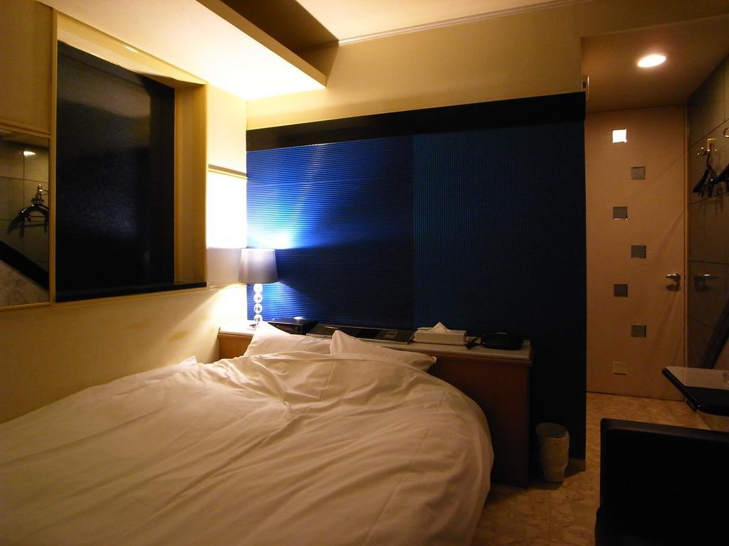 Hotel Rafaie (Adults Only) Tokyo Bagian luar foto
