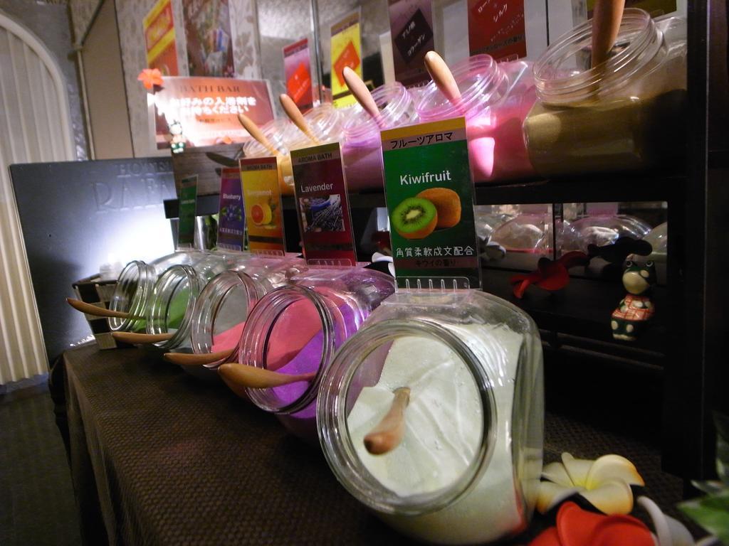 Hotel Rafaie (Adults Only) Tokyo Bagian luar foto